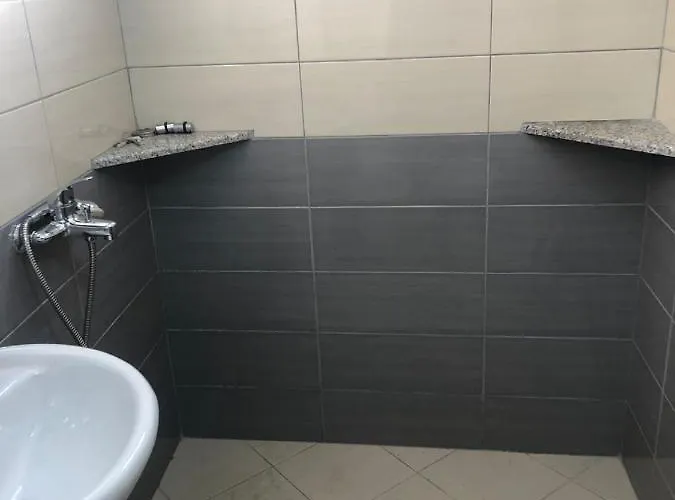 The Sunset Leven Wlora