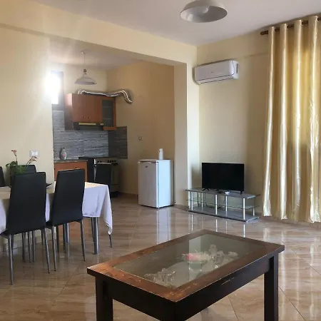 The Sunset Leven Apartment *