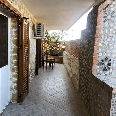 The Sunset Leven Appartamento Vlorë