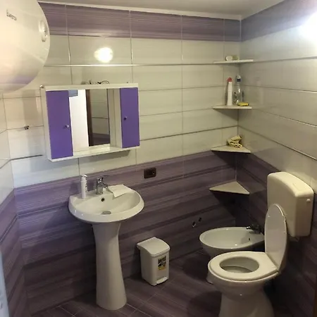 The Sunset Leven Влёра