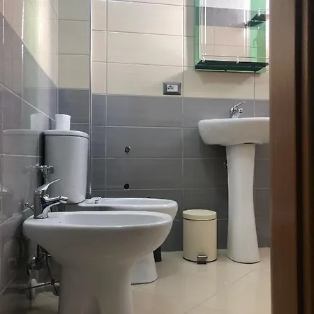 The Sunset Leven Апартаменты *