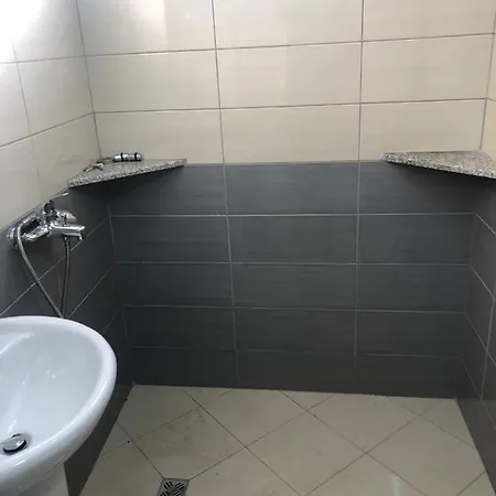 The Sunset Leven Влёра