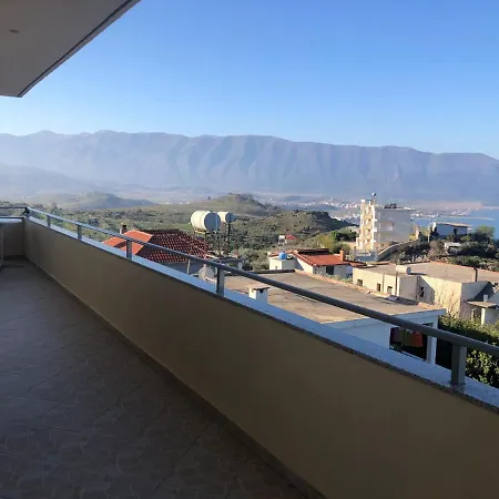 Апартаменты The Sunset Leven *