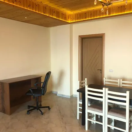 The Sunset Leven Apartment *